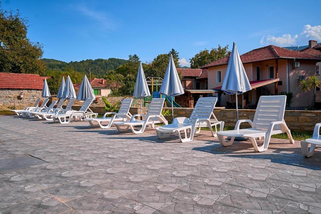Villa Simida Debnevo Buitenkant foto