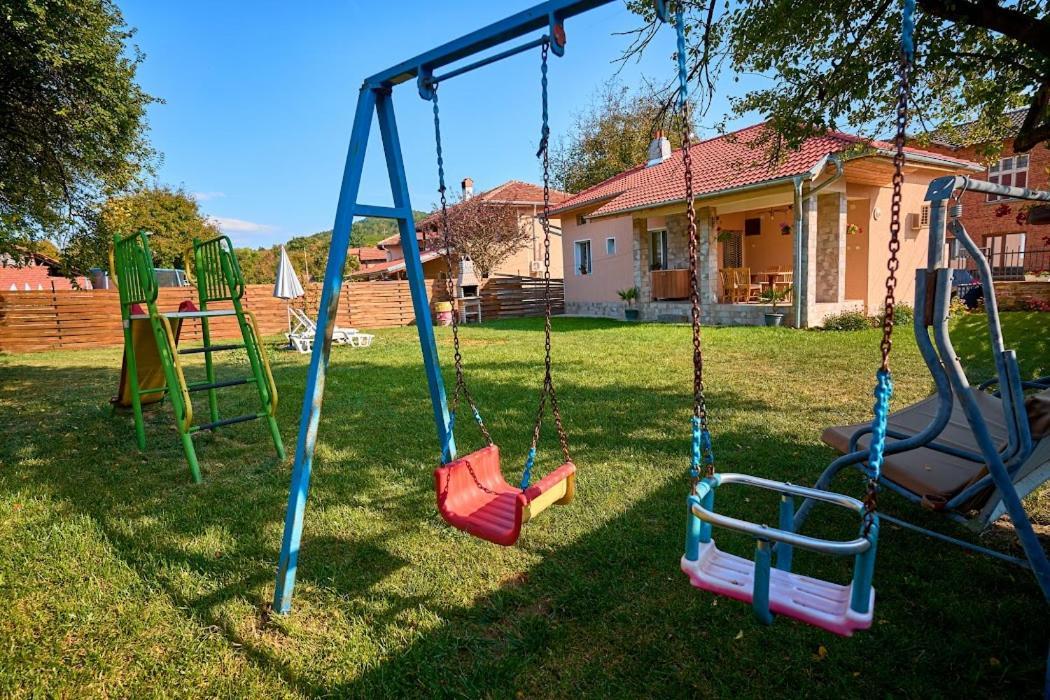 Villa Simida Debnevo Buitenkant foto